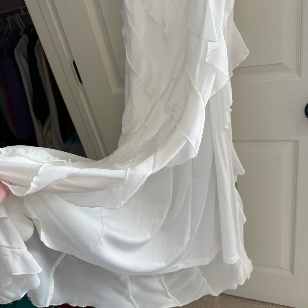 Prom / Pageant / Wedding Dress - Picture 2 of 4
